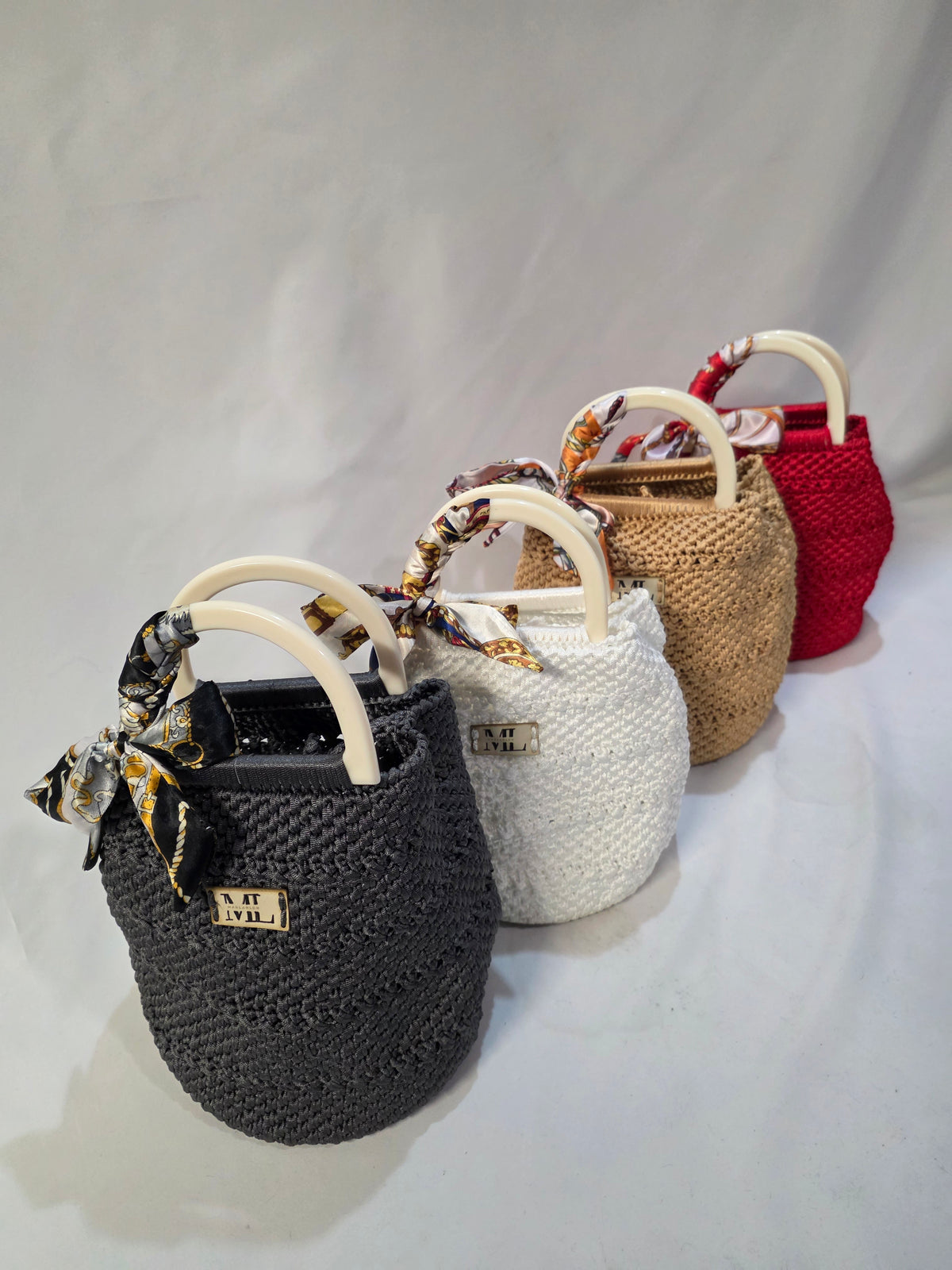 The Élan Collection